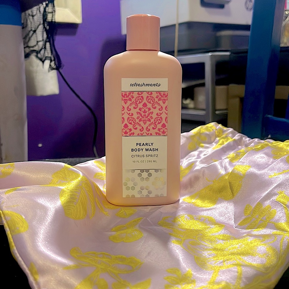 Refreshments pearly Body wash citrus spritz